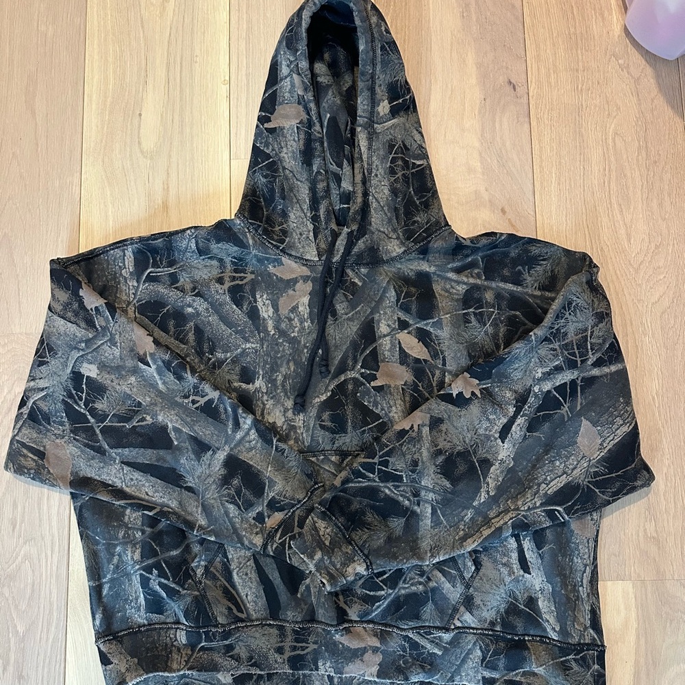 Abercrombie camo hoodie